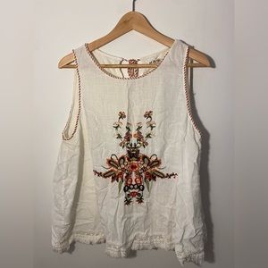 Max Studio Off White Embroidered Blouse